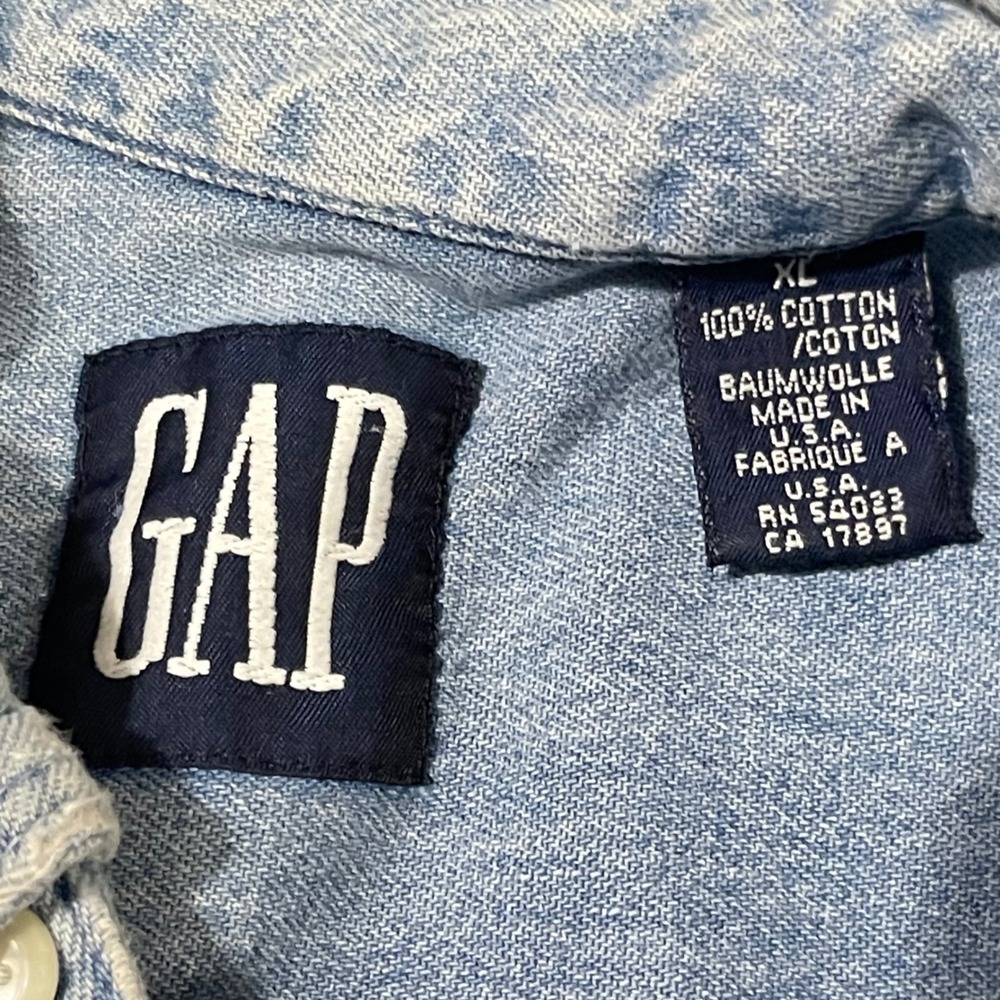 VTG Gap Denim Shirt Button Down Men XL Blue Distressed Pocket Cotton Made in USA - Picture 3 of 15